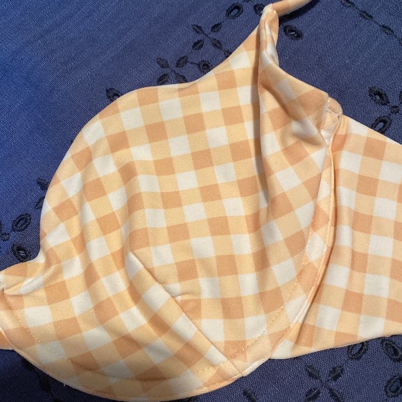 Kittenish Peach Bikini - Picture 5 of 7